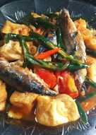 Ikan Pindang Tumis Cabe Ijo