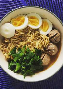 Mie Rebus Spesial