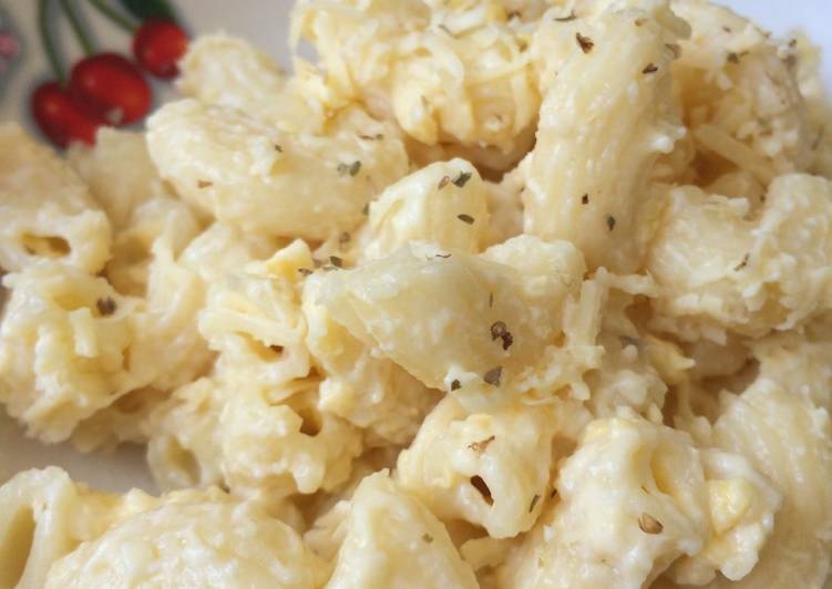 bahan dan cara membuat Macaroni carbonara (bahan seadanya di kulkas)