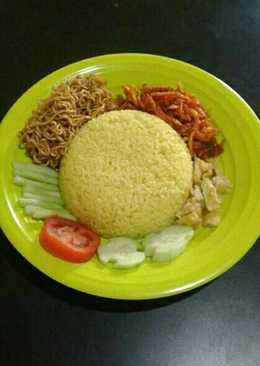 Nasi kuning simple