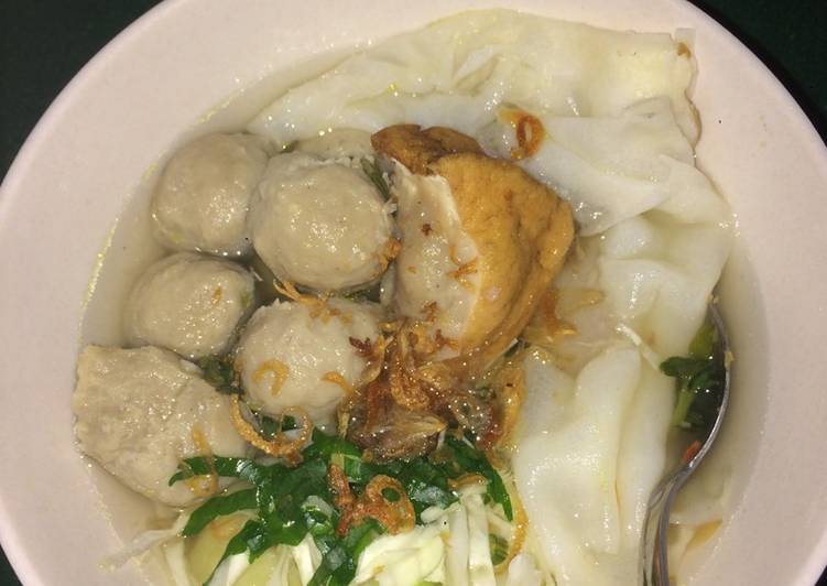 bahan dan cara membuat Pangsit basah (bakso bakwan #4)