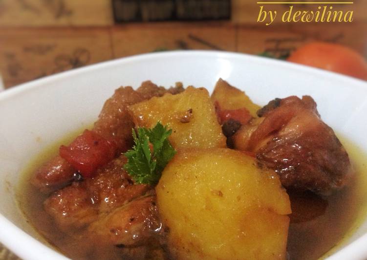 Resep Semur Ayam Kentang Dari Dewi Lina Faidah