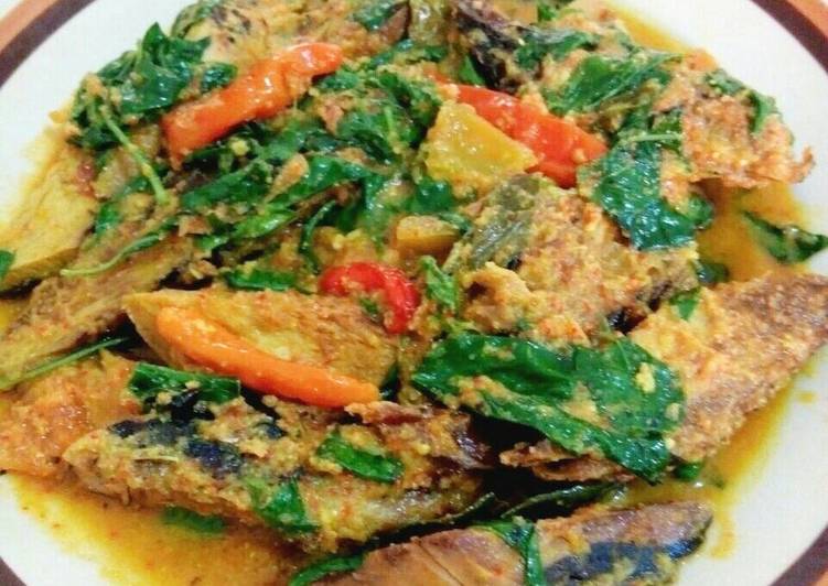 resep makanan Pindang Tongkol Masak Woku