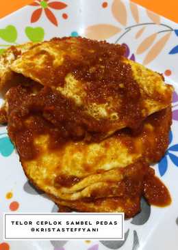 Telor ceplok sambal pedas