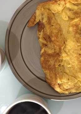 Triple cheese omelet