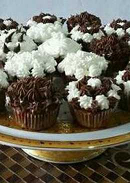 Cup Cake Spekulasi Butter Cream dijamin Halal