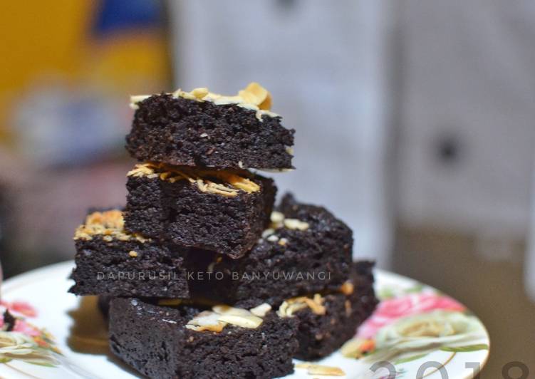 gambar untuk resep Lowcarb Fudgy Brownies #ketofriendly