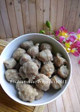 Pentol ala abang-abang (bakso sapi kaki lima)