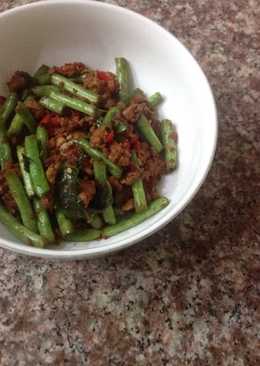 Thai Holy Basil Stir Fried Chicken