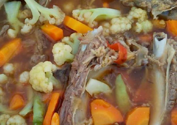 resep makanan Semur Pedass Iga mix Sayur