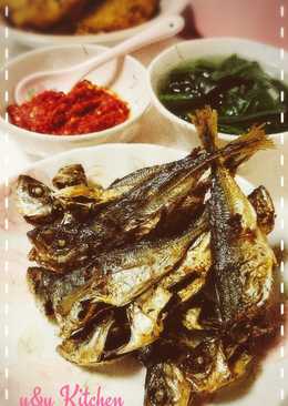 Ikan kembung goreng garing