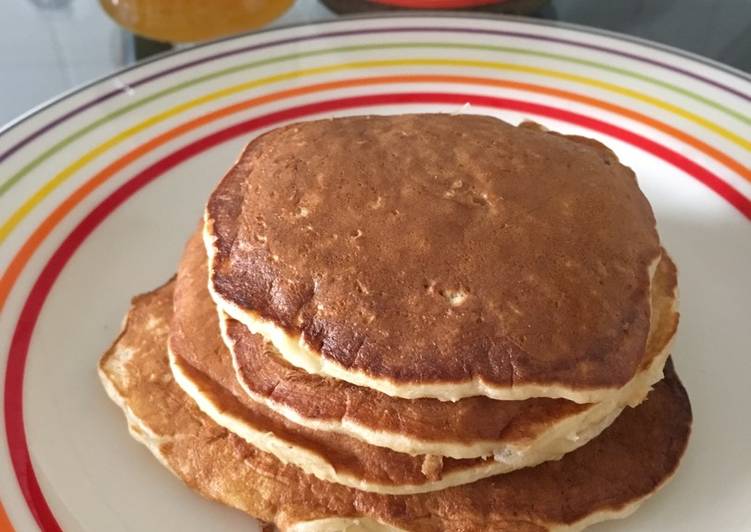 bahan dan cara membuat Easy Oat Banana Pancakes