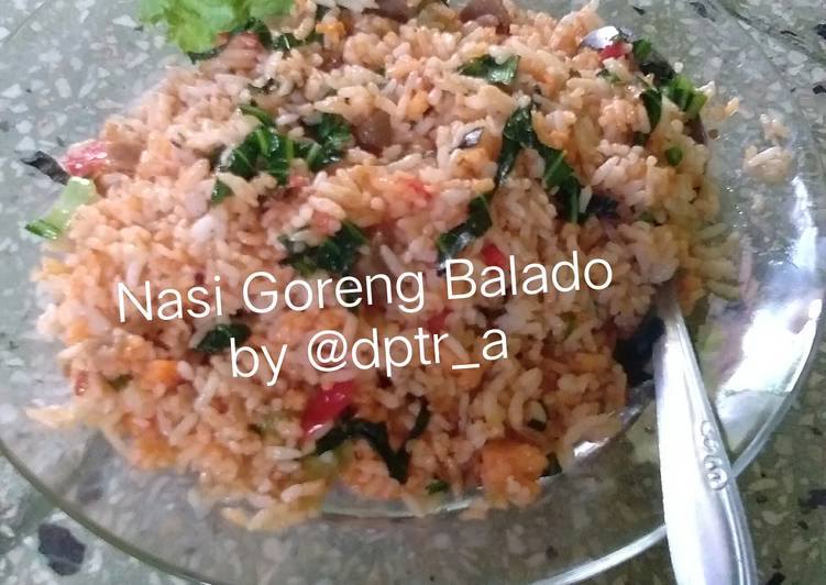 resep lengkap untuk Nasi Goreng Balado Sederhana (Pemula)