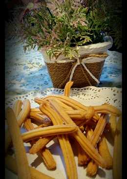 Kue akar kelapa (bentuk churros)