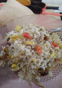 Nasi goreng putih simpel