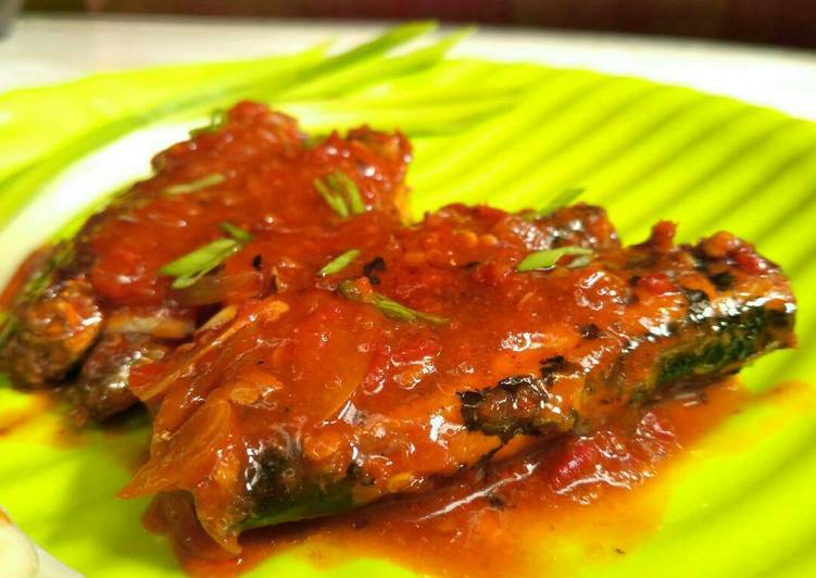 resep masakan Makarel Siram Tomat