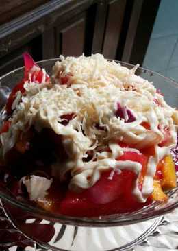 Salad buah keju