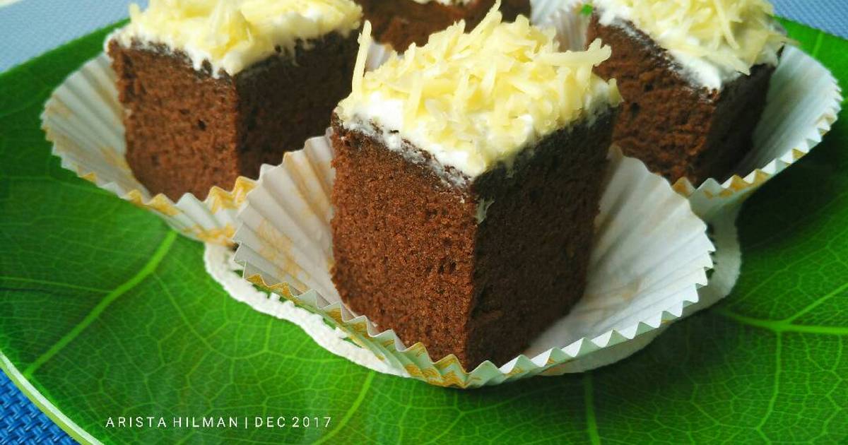Resep Cake Potong Coklat Lembut oleh Arista Hilman Cookpad