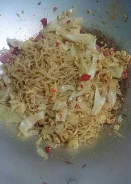 Indomie goreng kol