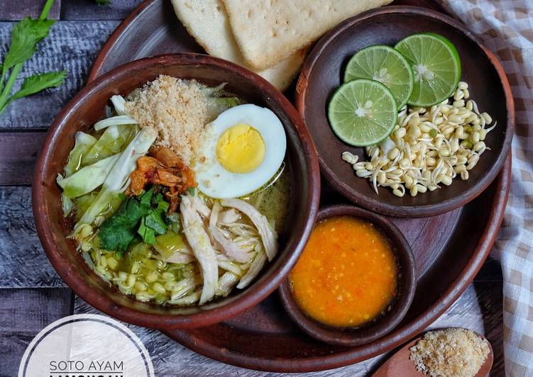 bahan dan cara membuat Soto ayam Lamongan