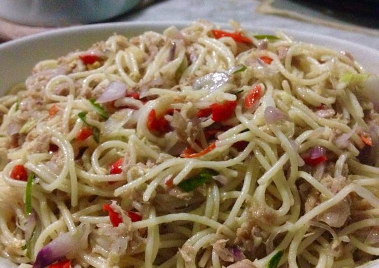 resep masakan Spaghetti Tuna Sambal Matah