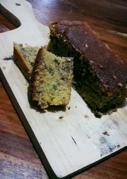 Avocado walnut cream cheese pound cake