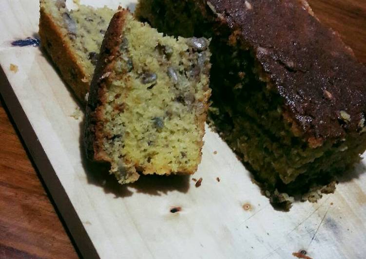 resep masakan Avocado walnut cream cheese pound cake