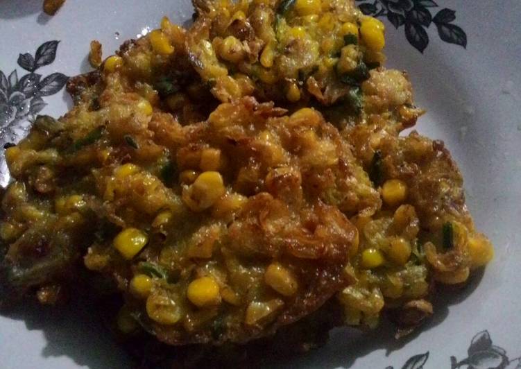 resep masakan Bakwan jagung kriuk ala menado (dadar jagung jawa)