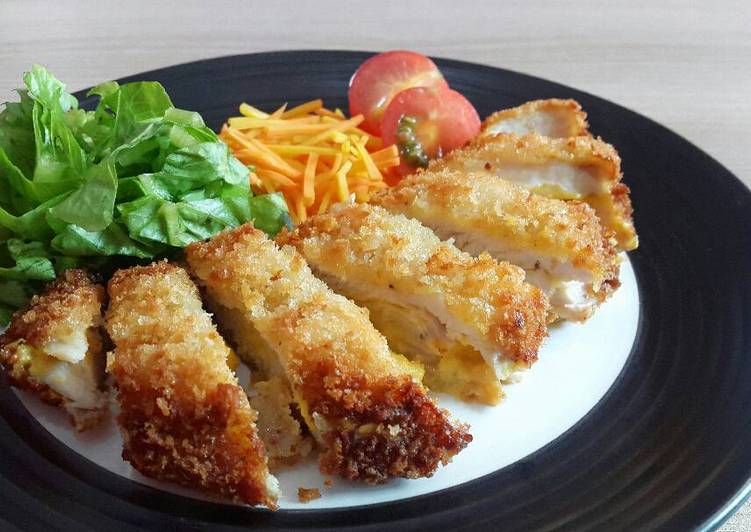 gambar untuk resep Chicken Katsu with Cheese