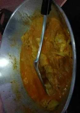 Gulai Ayam Kubis Santan