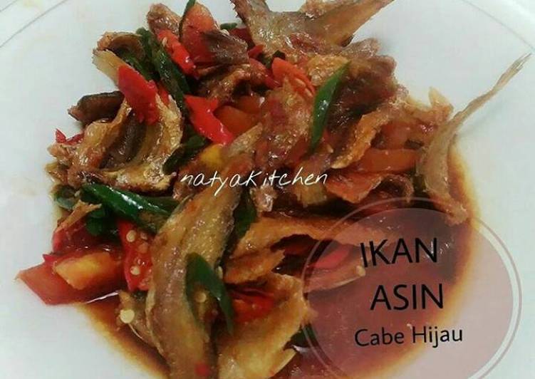 cara membuat Ikan Asin Cabe Ijo