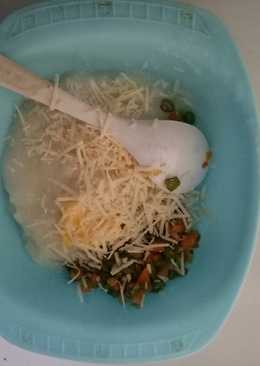 Bubur kacang wortel tabur keju