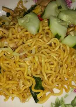 Mie goreng sederhana