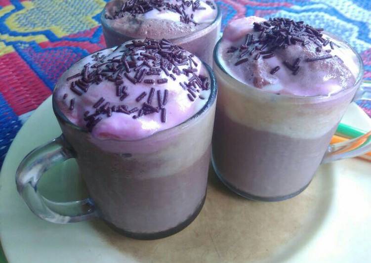 resep lengkap untuk Choco Milk Float Simple ??