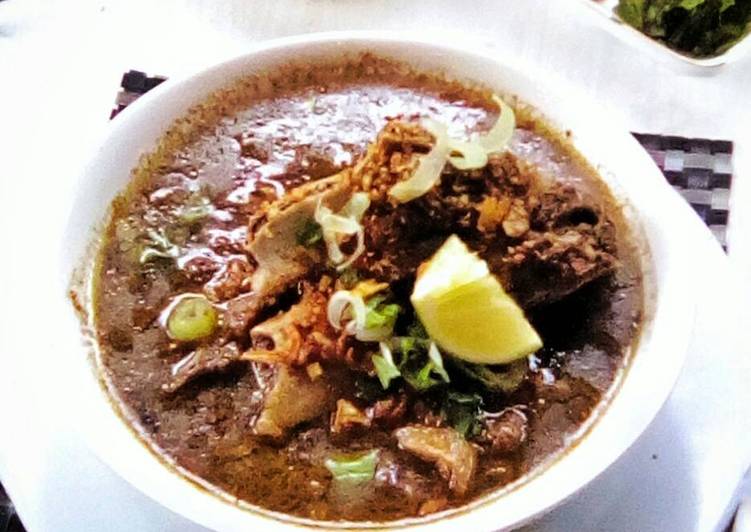 resep lengkap untuk Sop konro makassar