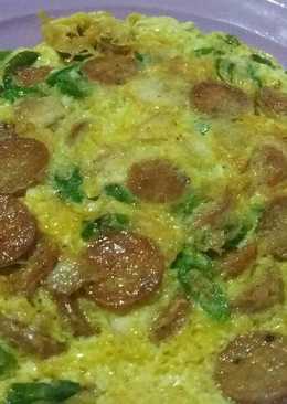 Dadar Mercon (sosis, rawit dan daging ayam)