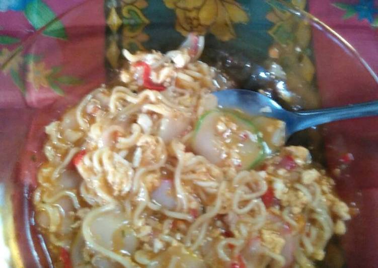 resep lengkap untuk Seblak mie rebus ala ala