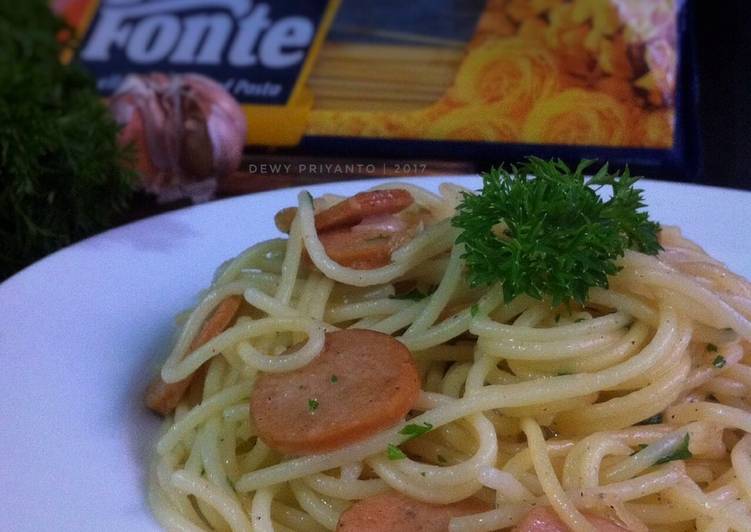 resep lengkap untuk Spaghetti aglio e olio ala Saya (recook Indry Hapsari)