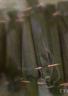 Lontong nasi lake daun pisang