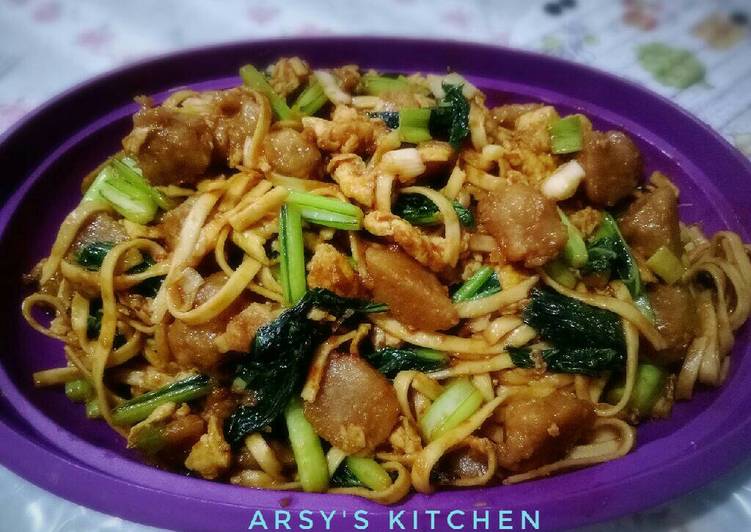 gambar untuk cara membuat Bakmi Goreng Bakso Pedas