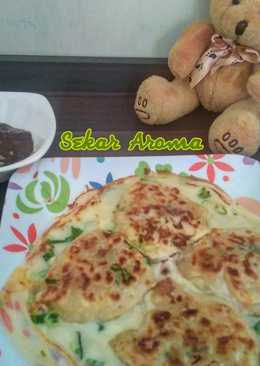Martabak Segitiga isi Bihun