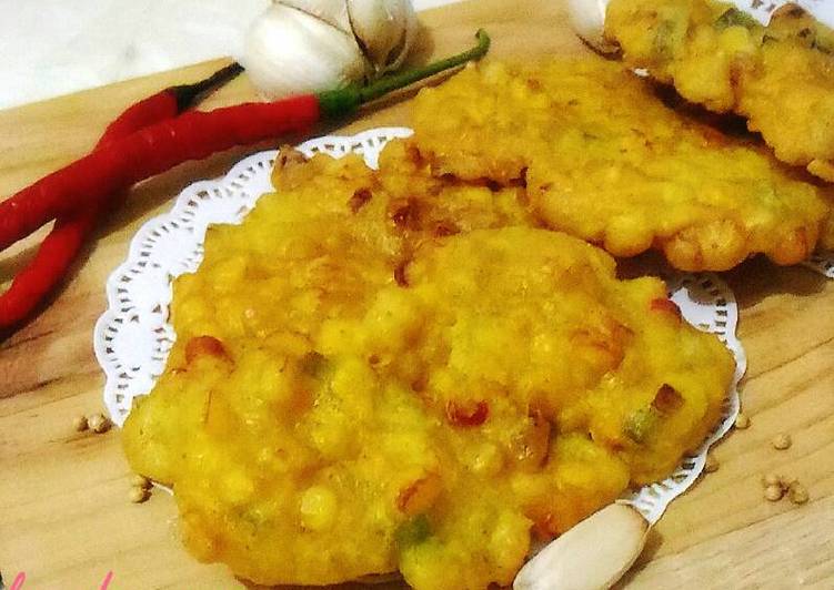 resep lengkap untuk Bakwan Jagung Enak Praktis Renyah