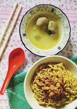 Mie Ayam Yamien