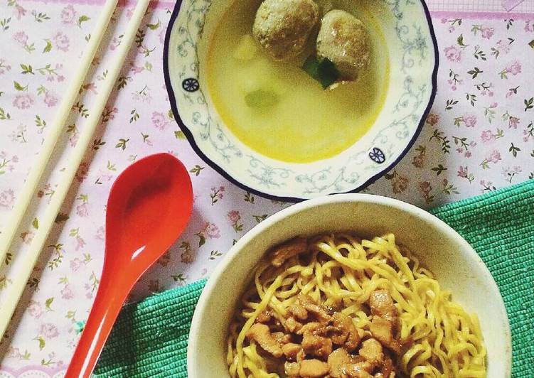 resep lengkap untuk Mie Ayam Yamien