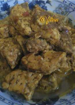 Tempe ungkep bumbu kuning