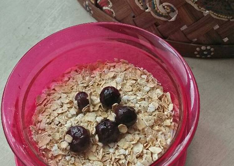 gambar untuk resep makanan Greek yogurt breakfast bowl(for eat cleaning)