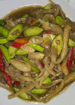 Tumis Jamur Saos Tiram with Petai