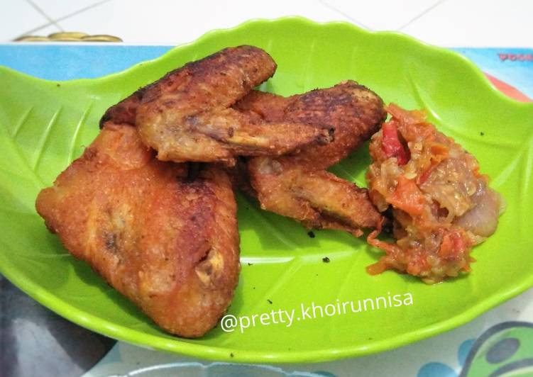 gambar untuk resep makanan 10. Ayam Goreng Ungkep