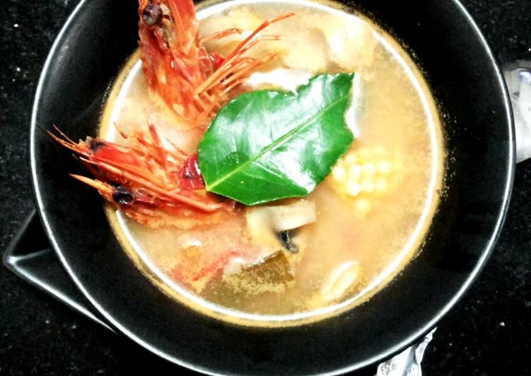 cara membuat Tom Yum Goong Nam Khon