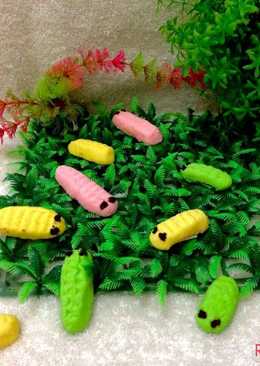 Caterpillar cookies